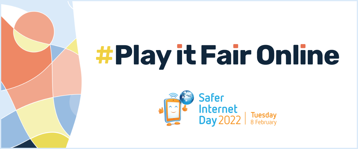 Safer Internet Day banner with #playitfaironline logo and date 8 Feb